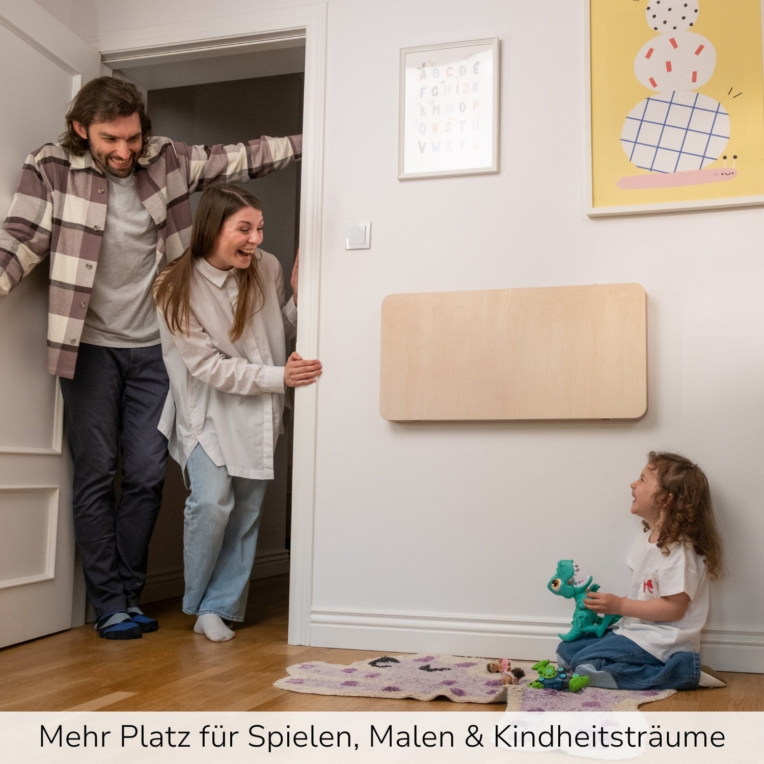 Kinderschreibtisch klappbar & personalisiert – schafft Platz & Freude im Kinderzimmer