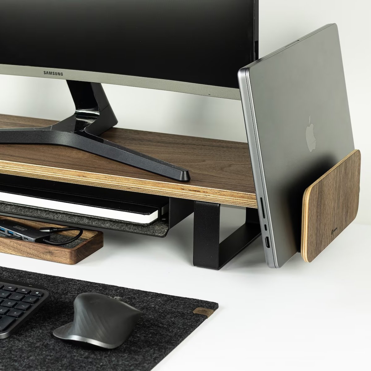 Vertikaler Laptopständer 'Høy Skandivis'