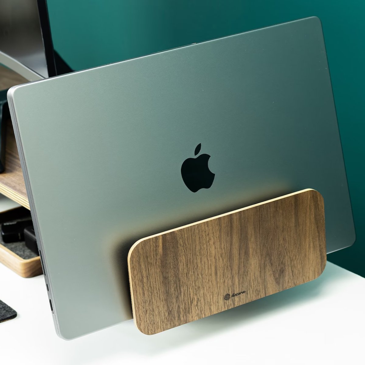 Vertikaler Laptopständer 'Høy Skandivis'