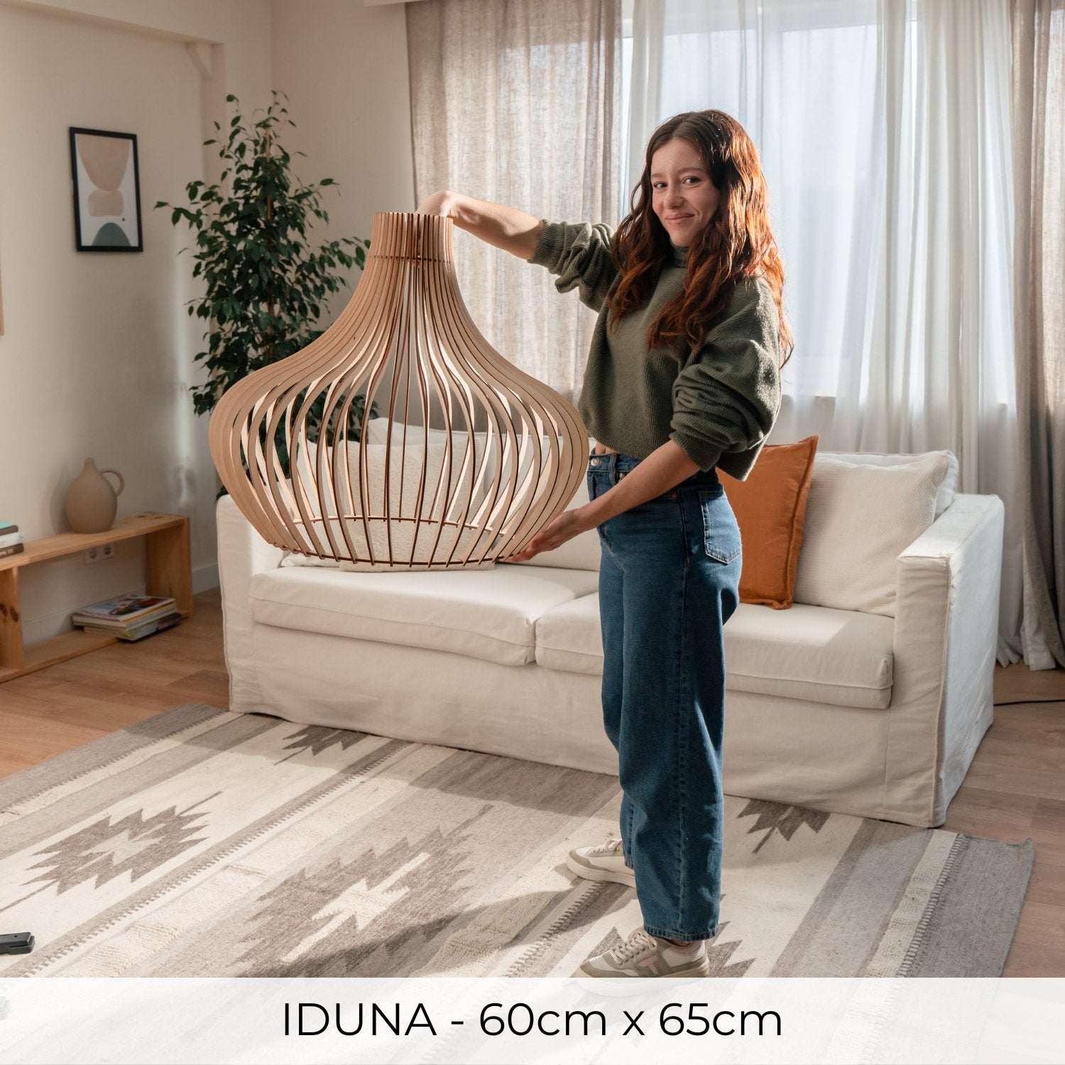 Holzlampe 'Iduna'