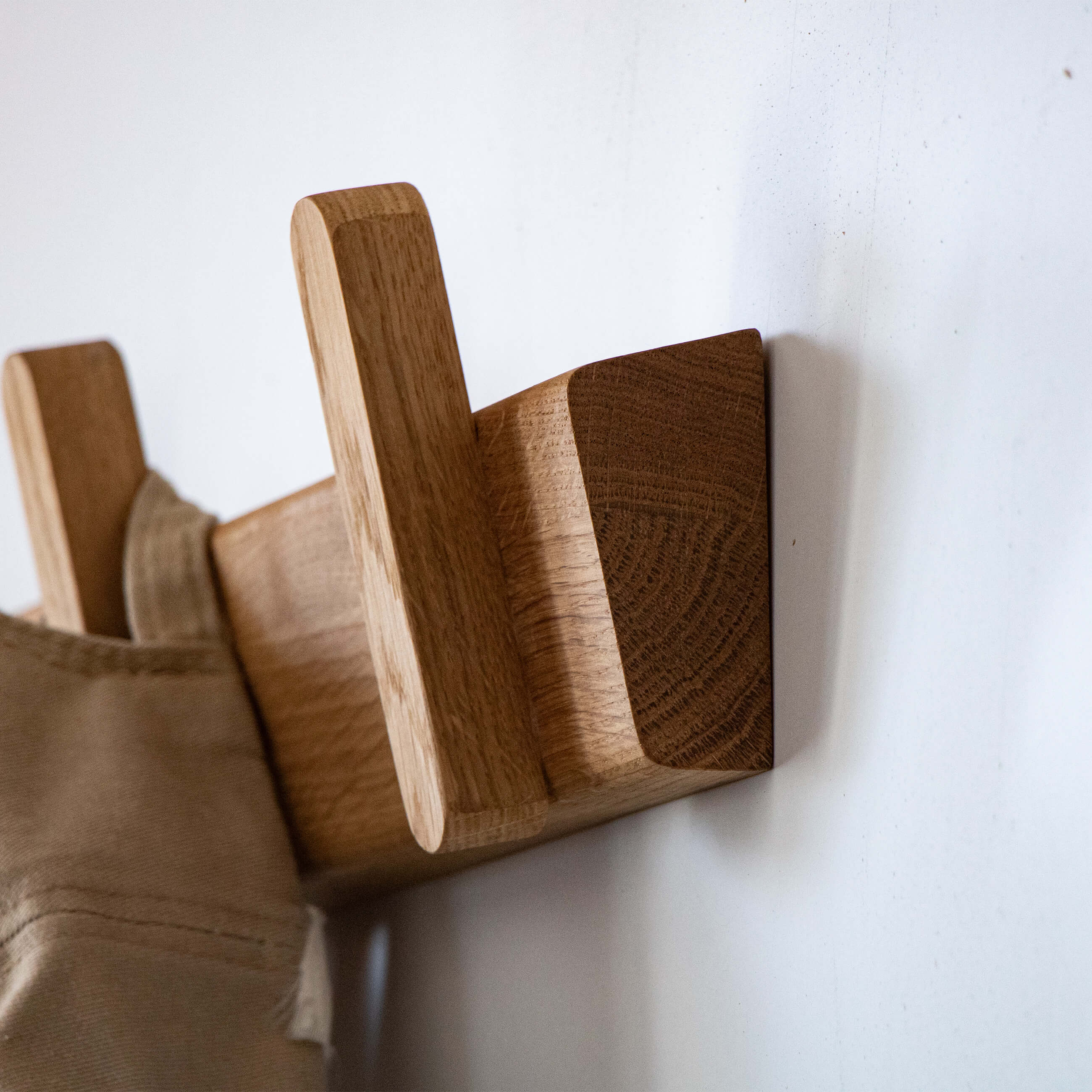 THE LISA - wall hanger